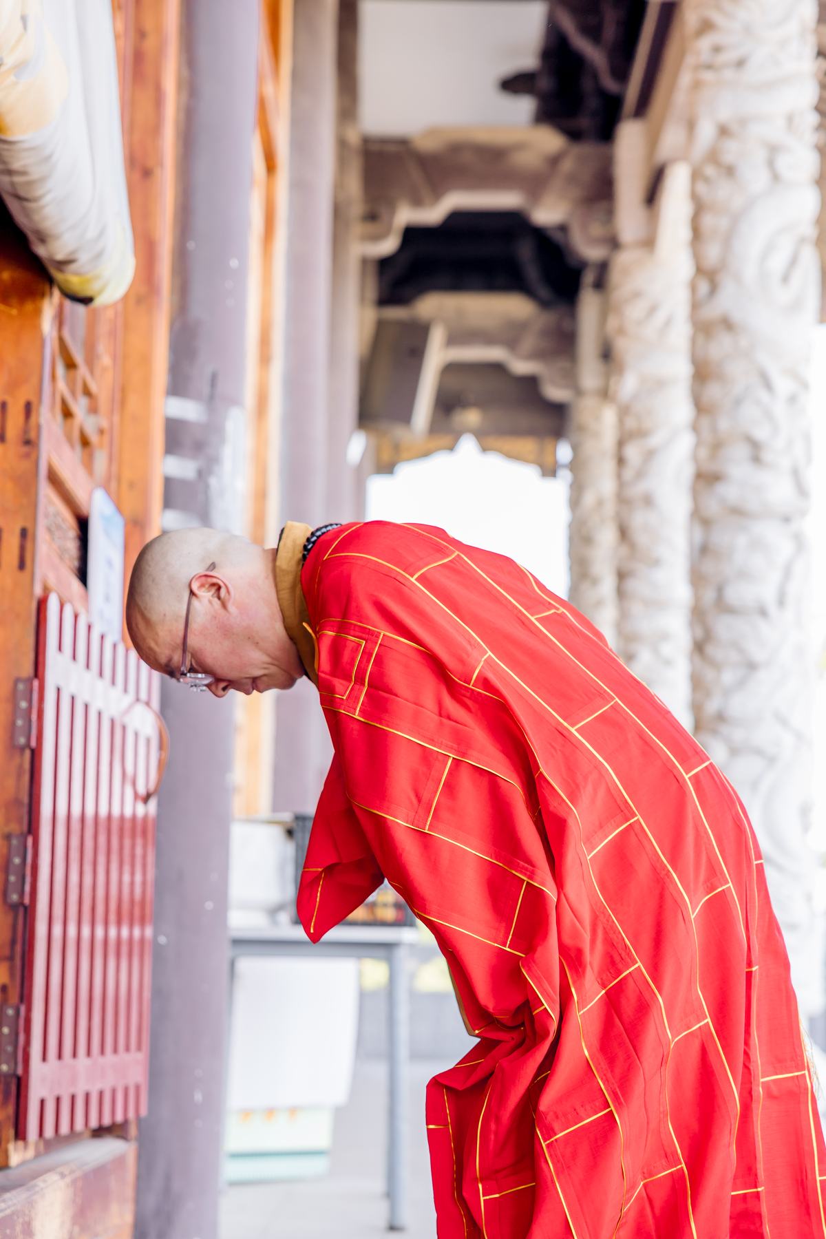 《 寺院人物 》更多图片 12