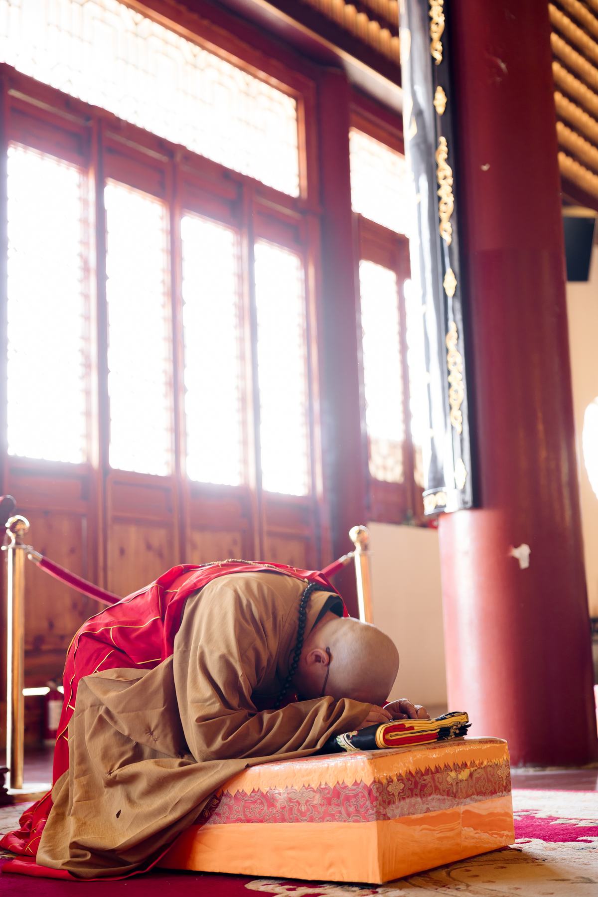 《 寺院人物 》更多图片 15